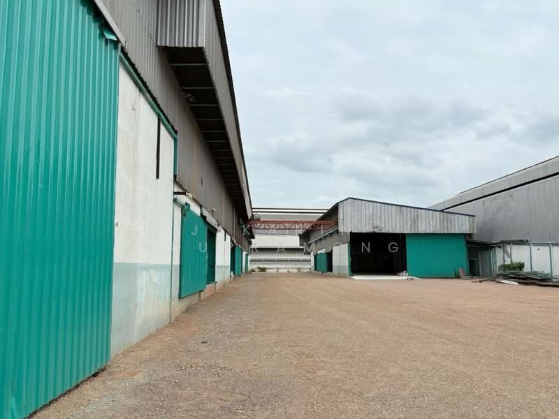 ให้เช่า - ให้เช่าโรงงาน ติดถนนพระราม 2 บางโทรัด อำเภอเมือง สมุทรสาคร พื้นที่ 2.5ไร่, สมุทรสาคร