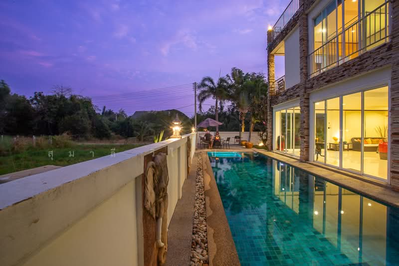 3 Storey House For Sale Near The Beach Hua Hin Soi 9/1 For Sale, Prachuap Khiri Khan, Hua Hin, Hua Hin, Prachuap Khiri Khan, 3 Bedrooms, 352 sqm, Villa For Sale, by สุมาลี วิไลประเสริฐ, 11890107 - DDproperty.com