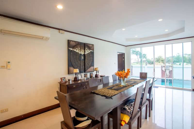 3 Storey House For Sale Near The Beach Hua Hin Soi 9/1 For Sale, Prachuap Khiri Khan, Hua Hin, Hua Hin, Prachuap Khiri Khan, 3 Bedrooms, 352 sqm, Villa For Sale, by สุมาลี วิไลประเสริฐ, 11890107 - DDproperty.com