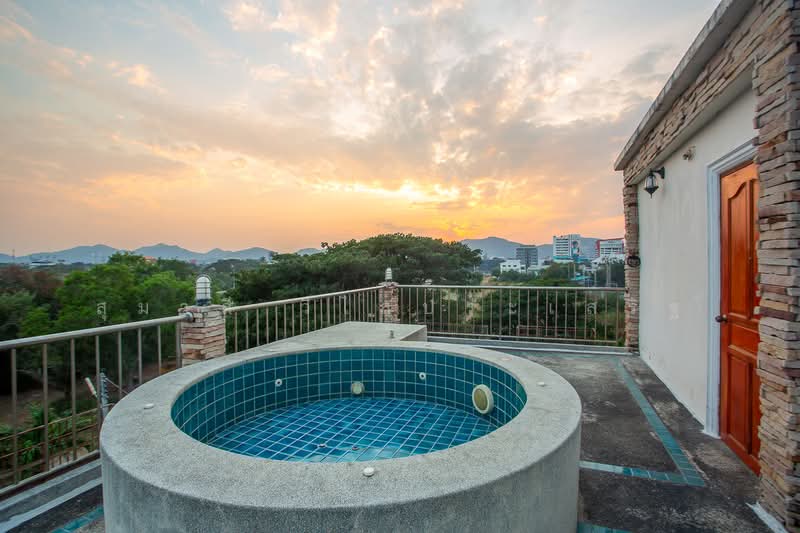 3 Storey House For Sale Near The Beach Hua Hin Soi 9/1 For Sale, Prachuap Khiri Khan, Hua Hin, Hua Hin, Prachuap Khiri Khan, 3 Bedrooms, 352 sqm, Villa For Sale, by สุมาลี วิไลประเสริฐ, 11890107 - DDproperty.com