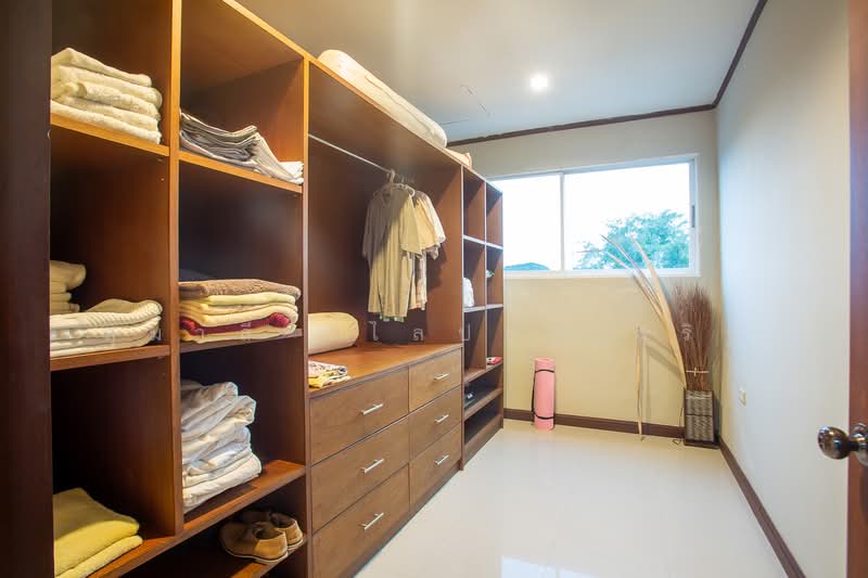 บ้าน 3 ชั้น ขายใกล้ชายหาด หัวหิน ซอย 9/1 ขาย, ประจวบคีรีขันธ์, หัวหิน, หัวหิน, ประจวบคีรีขันธ์, 352 ตร.ม., วิลล่า ขาย, โดย สุมาลี วิไลประเสริฐ, 11890107 - DDproperty.com