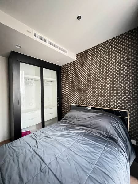 Noble Around Sukhumvit 33, Bangkok, 17 Soi Sukhumvit 33, Khlong Tan Nua, Watthana, Bangkok, 1 Bedroom, 39 sqm, Condo For Rent, by Phitchaporn Kongsamrong, 11890120 - DDproperty.com