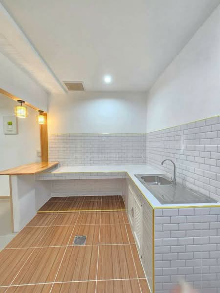 Lumpini-Bang Bua Thong, Nonthaburi, Phimonrat, Bang Bua Thong, Nonthaburi, 3 Bedrooms, 145 sqm, Townhouse For Sale, by Connex Property, 11890397 - DDproperty.com
