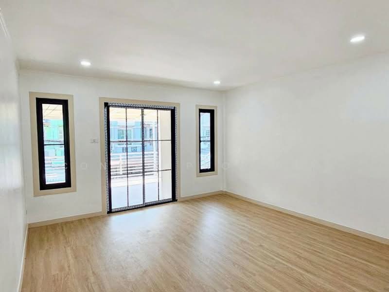 Lumpini-Bang Bua Thong, Nonthaburi, Phimonrat, Bang Bua Thong, Nonthaburi, 3 Bedrooms, 152 sqm, Townhouse For Sale, by Connex Property, 11890430 - DDproperty.com