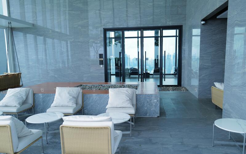 The Esse Sukhumvit 36, Bangkok, Soi Sukhumvit 36, Sukhumvit Road, Phra Kanong, Khlong Toei, Bangkok, 1 Bedroom, 43 sqm, Condo For Sale, by ชารียา พรหมจักร, 11890441 - DDproperty.com