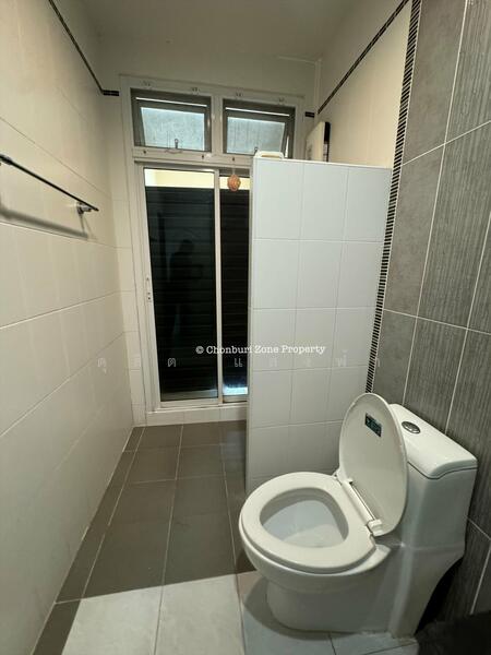 ให้เช่าทาวน์โฮม 2 ชั้น 4 ห้องนอน ม.เซนสิริทาวน์ แหลมฉบัง ศรีราชา, ชลบุรี, ทุ่งสุขลา, ศรีราชา, ชลบุรี, 80 ตร.ม., ทาวน์เฮ้าส์ ให้เช่า, โดย ดุสิต แสงฟ้า, 11890476 - DDproperty.com