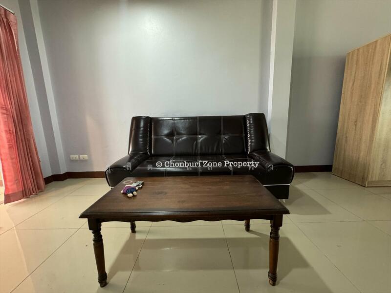 ให้เช่าทาวน์โฮม 2 ชั้น 4 ห้องนอน ม.เซนสิริทาวน์ แหลมฉบัง ศรีราชา, Chon Buri (Pattaya), Thung Suk La, Si Racha, Chon Buri (Pattaya), 4 Bedrooms, 80 sqm, Townhouse For Rent, by Dusit Saengfa, 11890476 - DDproperty.com