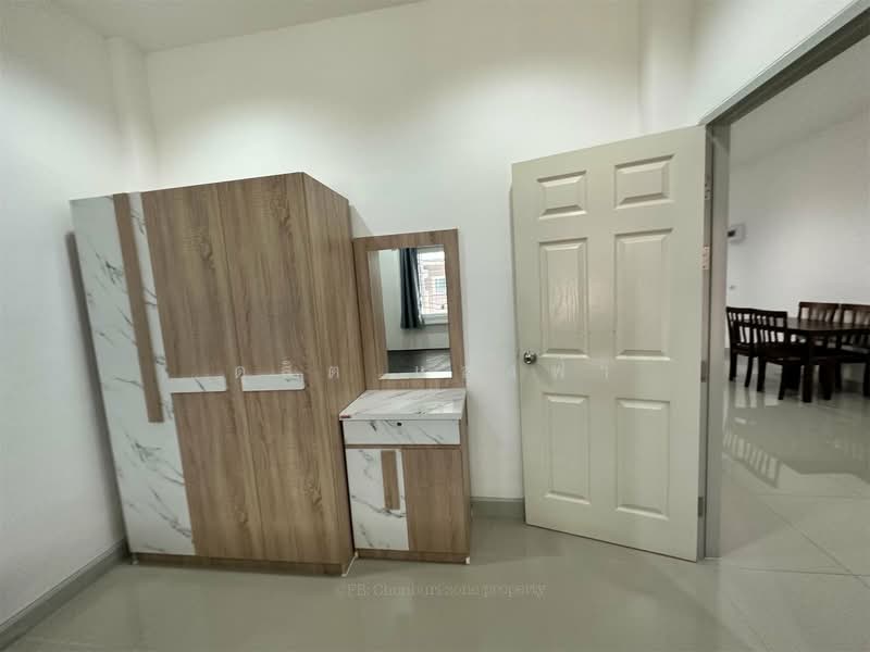 ให้เช่าทาวน์โฮม ม.เซนสิริสปอร์ต แหลมฉบัง ศรีราชา, Chon Buri (Pattaya), Thung Suk La, Si Racha, Chon Buri (Pattaya), 2 Bedrooms, 65 sqm, Townhouse For Rent, by Dusit Saengfa, 11890477 - DDproperty.com