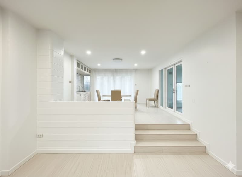 Taweewattana Villa, Bangkok, Chong Nonsi, Yan Nawa, Bangkok, 5 Bedrooms, 300 sqm, Townhouse For Sale, by คุณรวีวรรณ อู่เงิน, 11890531 - DDproperty.com
