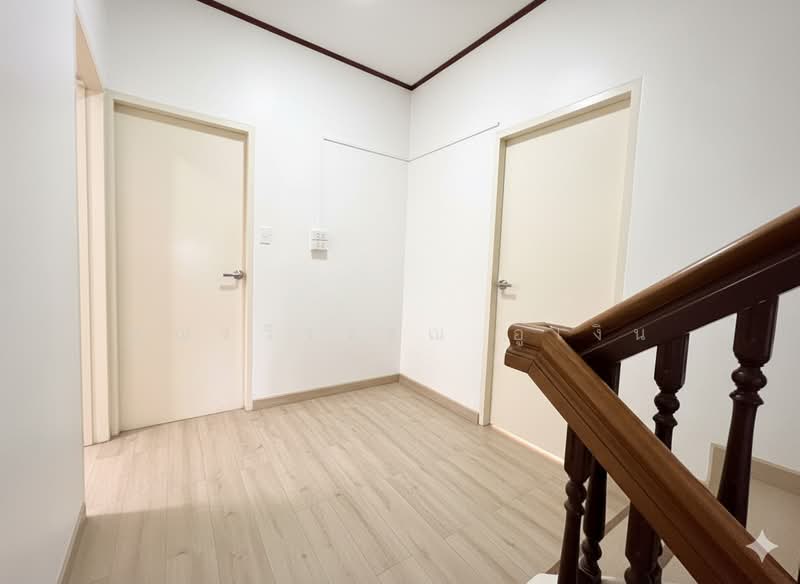 Taweewattana Villa, Bangkok, Chong Nonsi, Yan Nawa, Bangkok, 5 Bedrooms, 300 sqm, Townhouse For Sale, by คุณรวีวรรณ อู่เงิน, 11890531 - DDproperty.com