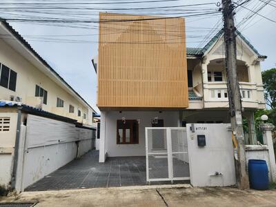 ขาย - ขายทาวน์เฮ้าส์ในเมืองถนนสืบศิริ, นครราชสีมา