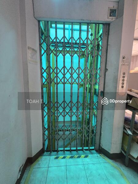 For Rent - space for rent Saphakwai land for rent Phayathai, Bangkok
