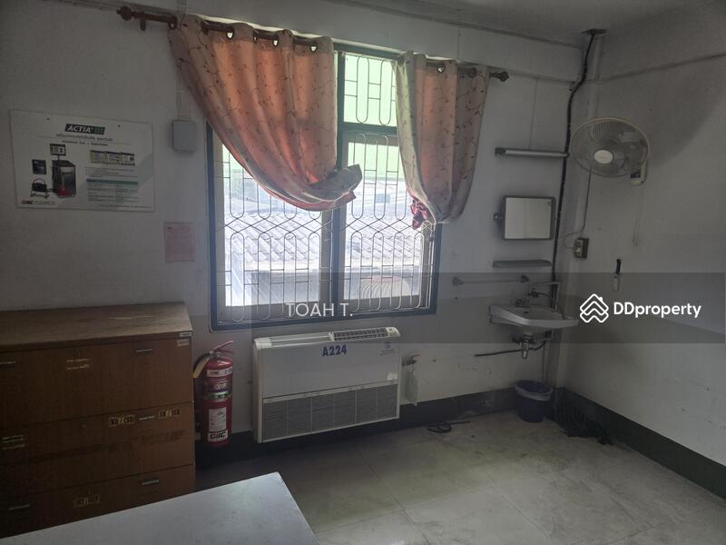 For Rent - space for rent Saphakwai land for rent Phayathai, Bangkok