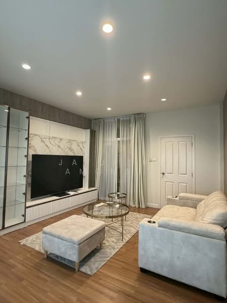 Nalin Avenue Ramkhumhaeng, Bangkok, Ramkhamhaeng138 Road, Saphan Sung, Bangkok, 3 Bedrooms, 164 sqm, Townhouse For Sale, by Jatuporn Amonsin, 11890951 - DDproperty.com