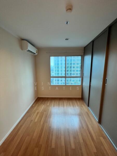 Lumpini Park Rama 9-Ratchada, Bangkok, 888 Chaturathit Road, Bang Kapi, Huai Khwang, Bangkok, 1 Bedroom, 38 sqm, Condo For Sale, by Living Real Estates, 11891327 - DDproperty.com
