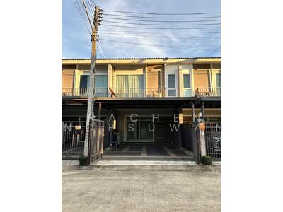 ขาย - ขายด่วน ทาวน์โฮม 2 ชั้น ทำเลบ้านพรุ หาดใหญ่ (น้ำไม่ท่วม ) 3 ห้องนอน ขายเพียง 1.75 ล้านบาท ราคาดี, สงขลา