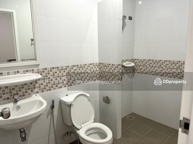 For Sale - sale, 2-storey townhouse, Ban Phru location, Hat Yai (no flooding), 3 bedrooms,, Songkhla
