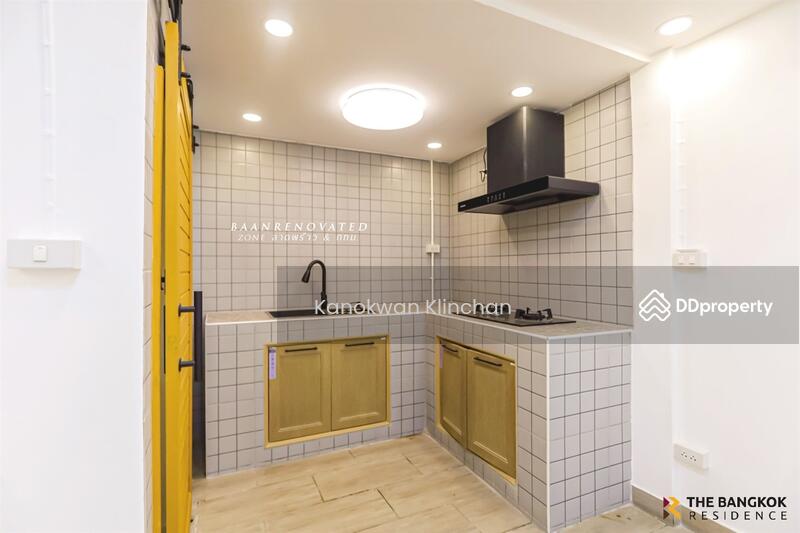 For Sale - Townhome area Lat Phrao, Bangkok
