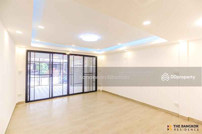 For Sale - Townhome area Lat Phrao, Bangkok