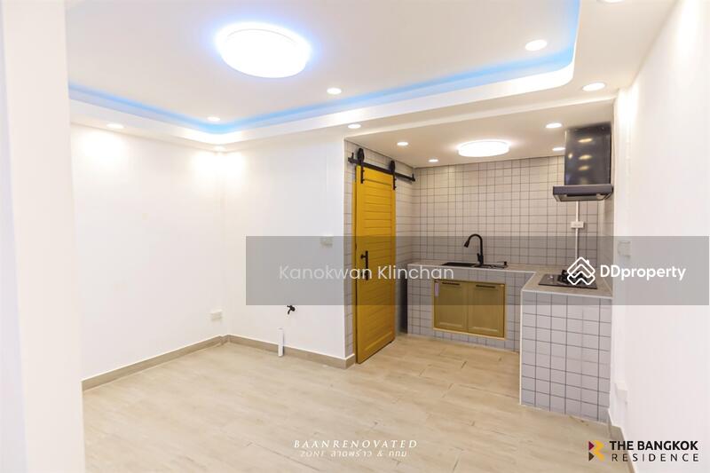 For Sale - Townhome area Lat Phrao, Bangkok