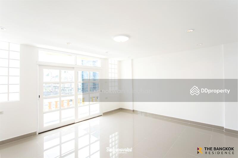 For Sale - Townhouse area Ratchada - Huai Khwang, Bangkok