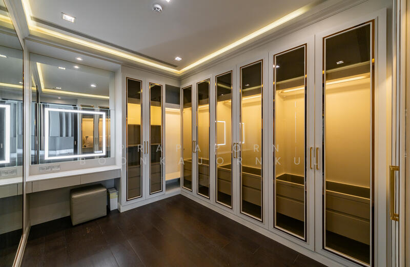 LAVIQ Sukhumvit 57, Bangkok, Soi Sukhumvit 57, Sukhumvit Road, Khlong Tan Nua, Watthana, Bangkok, 3 Bedrooms, 257 sqm, Condo For Rent, by Prapaporn Boonkajonkul, 11892078 - DDproperty.com