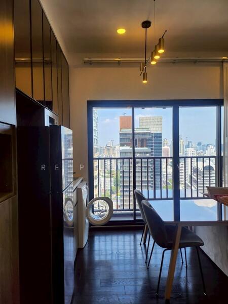 Park Origin Thonglor, Bangkok, Soi Thonglor 10, Sukhumvit Road, Khlong Tan Nua, Watthana, Bangkok, 2 Bedrooms, 45 sqm, Condo For Rent, by RE Property, 11892131 - DDproperty.com
