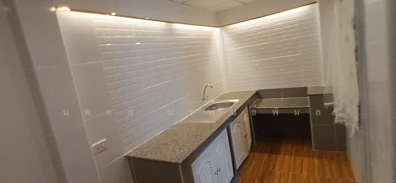 ลด2แสน4ห้องนอนขายทาวโฮมใกล้บางซื่อพิบูลสงคราม16ใกล้มหาลัยพระนครเหนือสไตล์บ้านแฝด, กรุงเทพ, ฟรีเฟอร์ทั้งหลัง แอร์ใหม่, วงศ์สว่าง, บางซื่อ, กรุงเทพ, 132 ตร.ม., ทาวน์เฮ้าส์ ขาย, โดย นพดล นวพันธ์พิมล, 11892217 - DDproperty.com