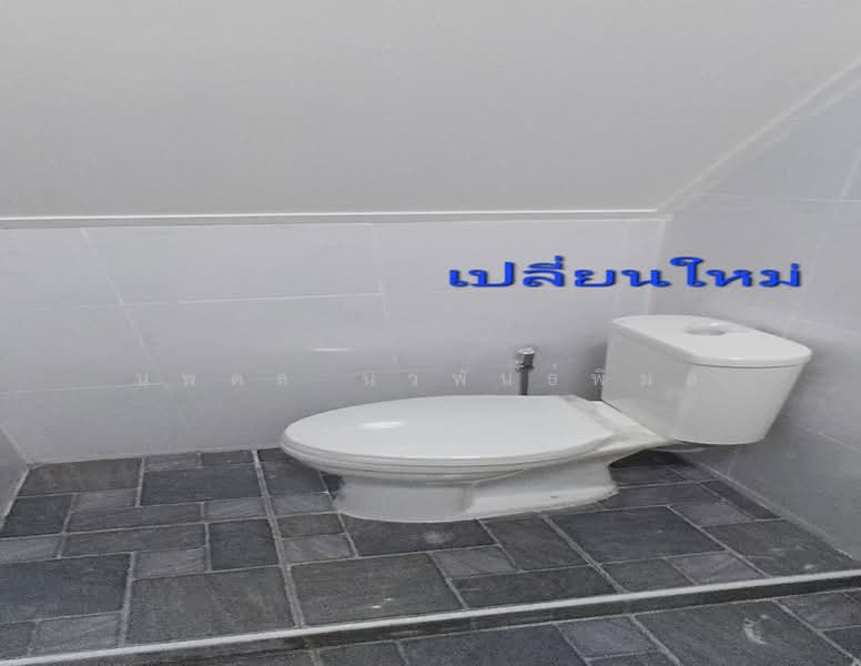 ขาย - ขายทาวโฮมถนนรัตนาธิเบศใกล้วงศ์สว่างบางซื่อเดินมาขึ้นBTSได้, กรุงเทพ