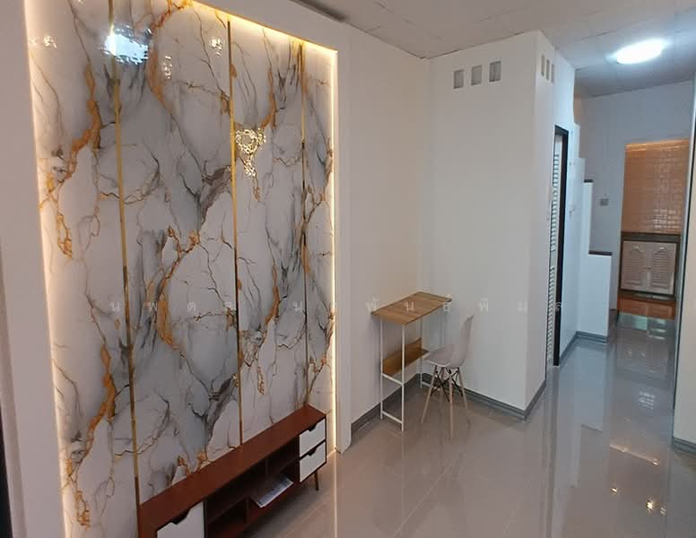 For Sale - ขายทาวโฮมถนนรัตนาธิเบศใกล้วงศ์สว่างบางซื่อเดินมาขึ้นBTSได้, Bangkok