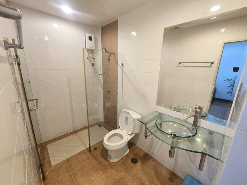 The Complete Rajprarop, Bangkok, 10/18 Rajaprarop Road, Thanon Phaya Thai, Ratchathewi, Bangkok, 1 Bedroom, 36 sqm, Condo For Rent, by Lalitkan Panyasai, 11892306 - DDproperty.com