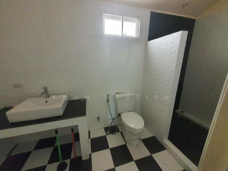 Chaiyaphruek Ramintra, Bangkok, Sukhaphiban 5 Road, Tha Rang, Bang Khen, Bangkok, 8 Bedrooms, 400 sqm, Single Detached House For Rent, by Khun Bastien, 11892327 - DDproperty.com