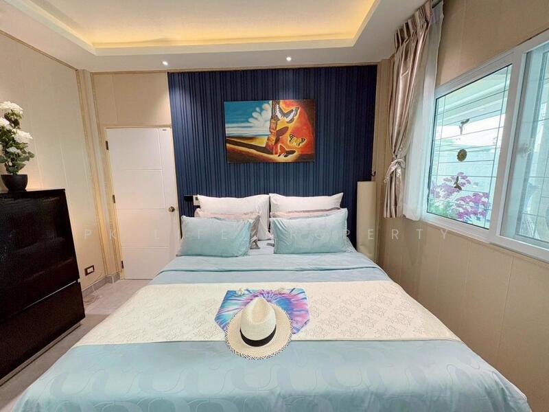 2R0893 This pool villa 2 bedroom 2 bathroom 100,000/month the house location at Cherng Talay, Phuket, Choeng Thale, Thalang, Phuket, 2 Bedrooms, 250 sqm, Single Detached House For Rent, by PK Life Property, 11892456 - DDproperty.com