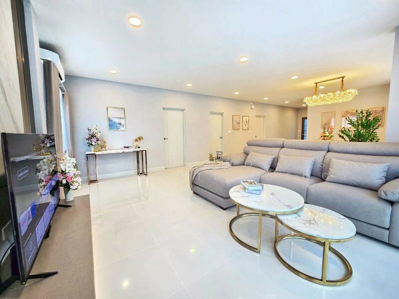 Centro Bangna, Samut Prakan, 111 Soi 3, Bang Kaeo, Bang Plee, Samut Prakan, 4 Bedrooms, 303 sqm, Single Detached House For Rent, by YTD Land&houses Real Estate Agency, 11892827 - DDproperty.com