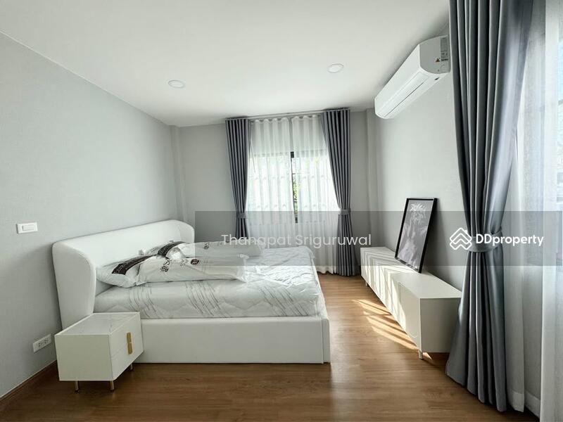 ขาย - Centro Bangna Km.7 : เซนโทร บางนา กม.7, สมุทรปราการ