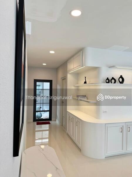 ขาย - Centro Bangna Km.7 : เซนโทร บางนา กม.7, สมุทรปราการ