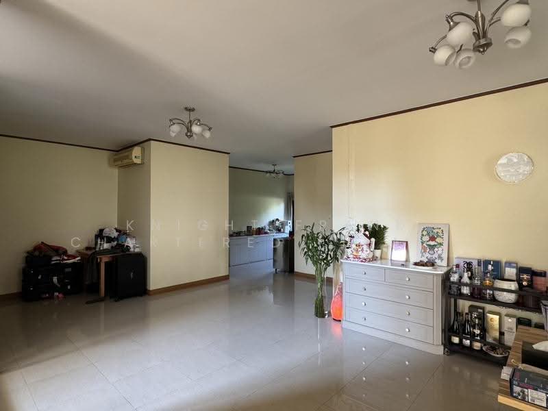 Single-Detached House in Chongnonsri, Bangkok, Chong Nonsi, Yan Nawa, Bangkok, 5 Bedrooms, 373 sqm, Single Detached House For Sale, by Knight Frank Chartered (Thailand) Co.,Ltd, 11893378 - DDproperty.com