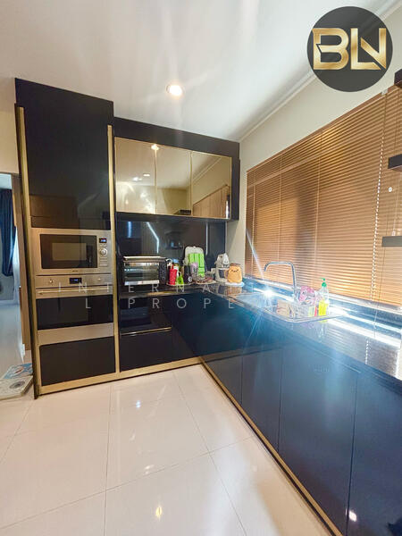 Passorn Prestige Bangna-Suvarnabhumi : ภัสสร เพรสทีจ บางนา-สุวรรณภูมิ, สมุทรปราการ, ถนนกิ่งแก้ว, ราชาเทวะ, บางพลี, สมุทรปราการ, 270 ตร.ม., บ้านเดี่ยว ให้เช่า, โดย Banklionaire BLN ASSET, 11893537 - DDproperty.com