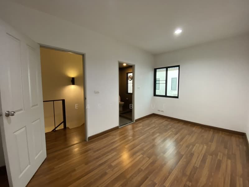 Areeya Mandarina Sukhumvit 77, Bangkok, Sukhumvit 77 Road (On Nut), Suan Luang, Suan Luang, Bangkok, 4 Bedrooms, 225 sqm, Townhouse For Rent, by East Blue, 11893593 - DDproperty.com