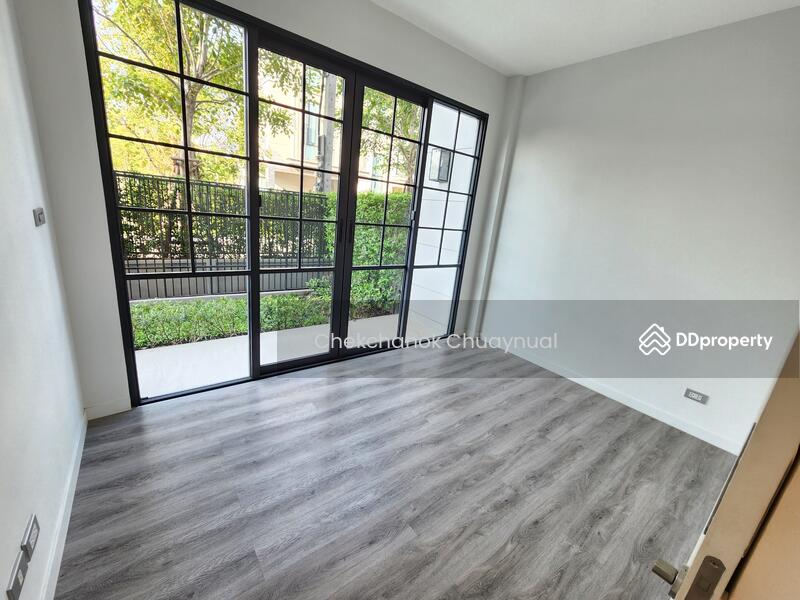 ขาย - Baan Klang Muang Classe Ratchayothin : บ้านกลางเมือง คลาสเซ่ รัชโยธิน, กรุงเทพ
