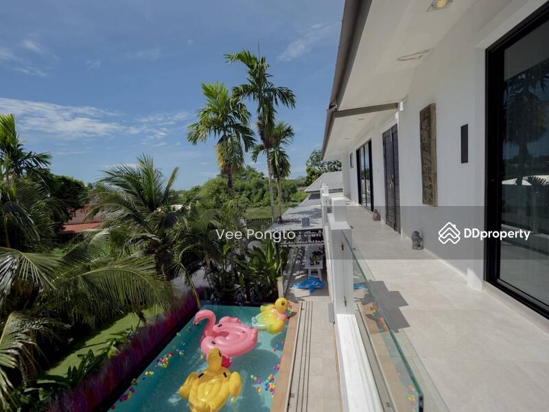 ขาย - Villa Milan – 6 Bedroom, 7 Bathroom Luxury Villa with Pool, ประจวบคีรีขันธ์