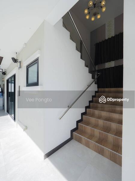 ขาย - Villa Milan – 6 Bedroom, 7 Bathroom Luxury Villa with Pool, ประจวบคีรีขันธ์