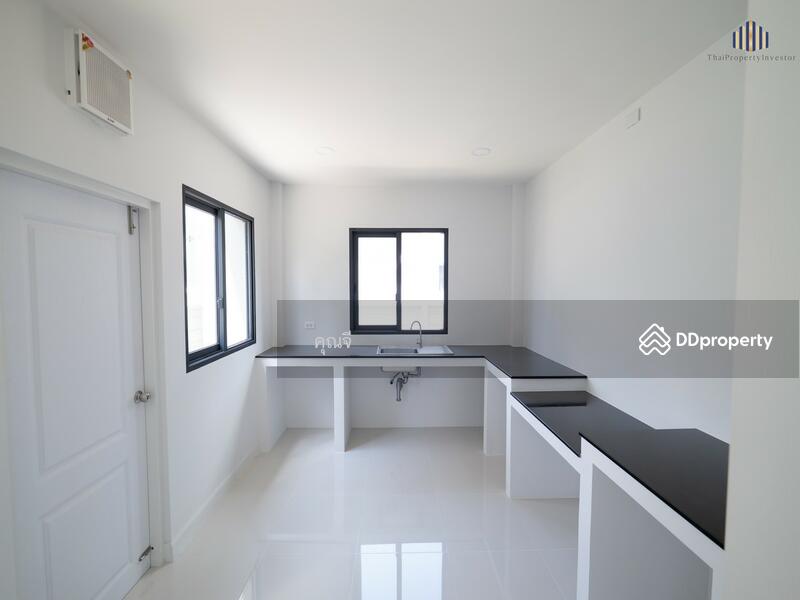 For Sale - CENTRO Thawiwatthana, Bangkok