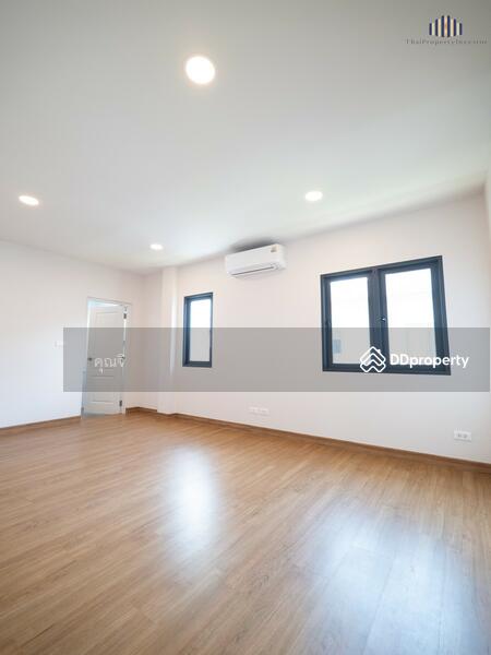 For Sale - CENTRO Thawiwatthana, Bangkok