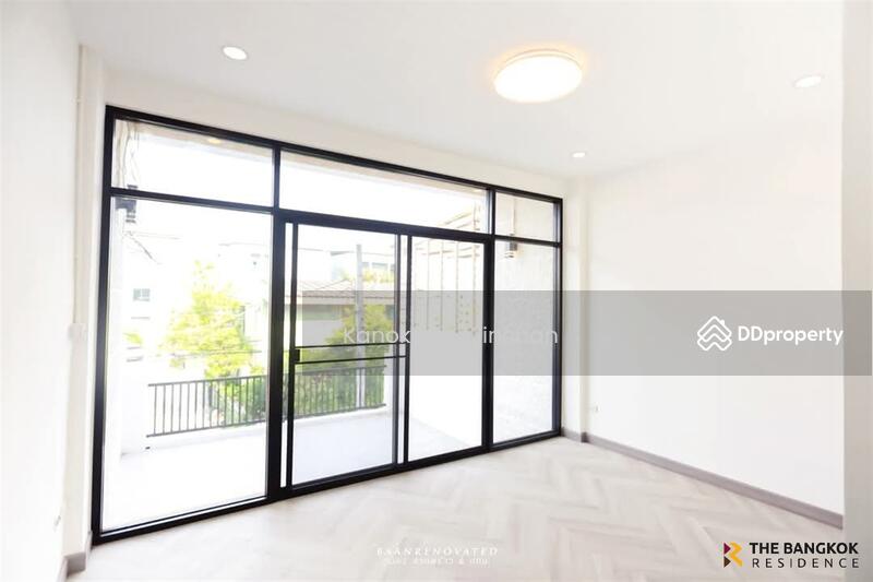 For Sale - Townhouse area Ladprao, Bangkok