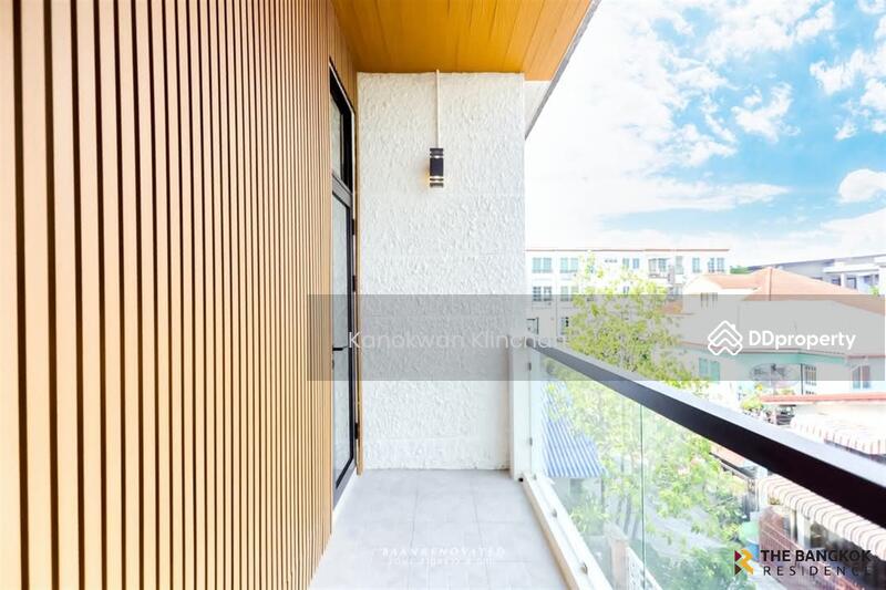 For Sale - Townhouse area Ladprao, Bangkok