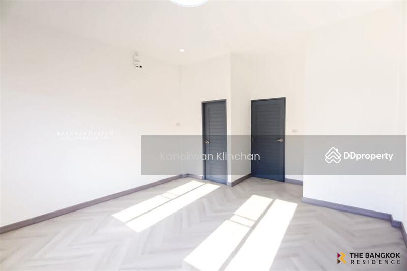 For Sale - Townhouse area Ladprao, Bangkok