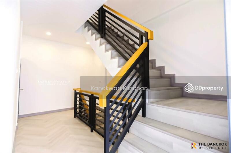 For Sale - Townhouse area Ladprao, Bangkok