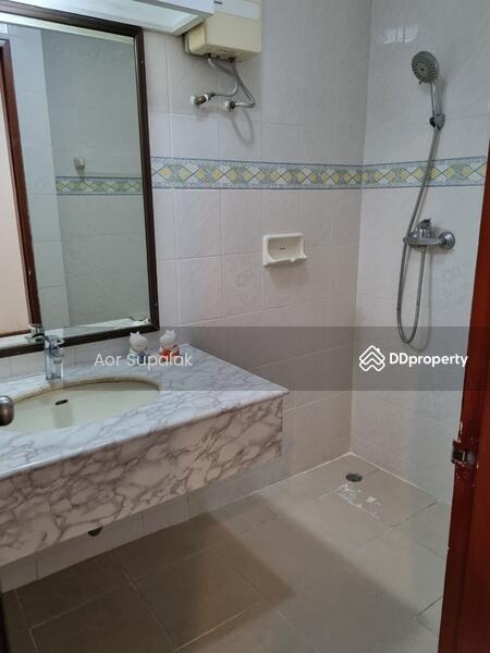 For Rent - Acadamia Grand Tower, Bangkok