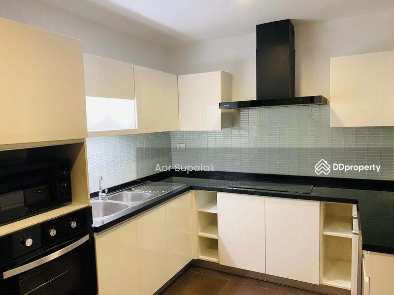 For Rent - Richmond Hills Residence, Bangkok